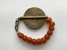 Load image into Gallery viewer, Ashanti Brass &amp; Recycled Glass Bead Bracelet.
