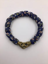 Load image into Gallery viewer, Vintage Krobo &amp; Brass Beads Bracelet
